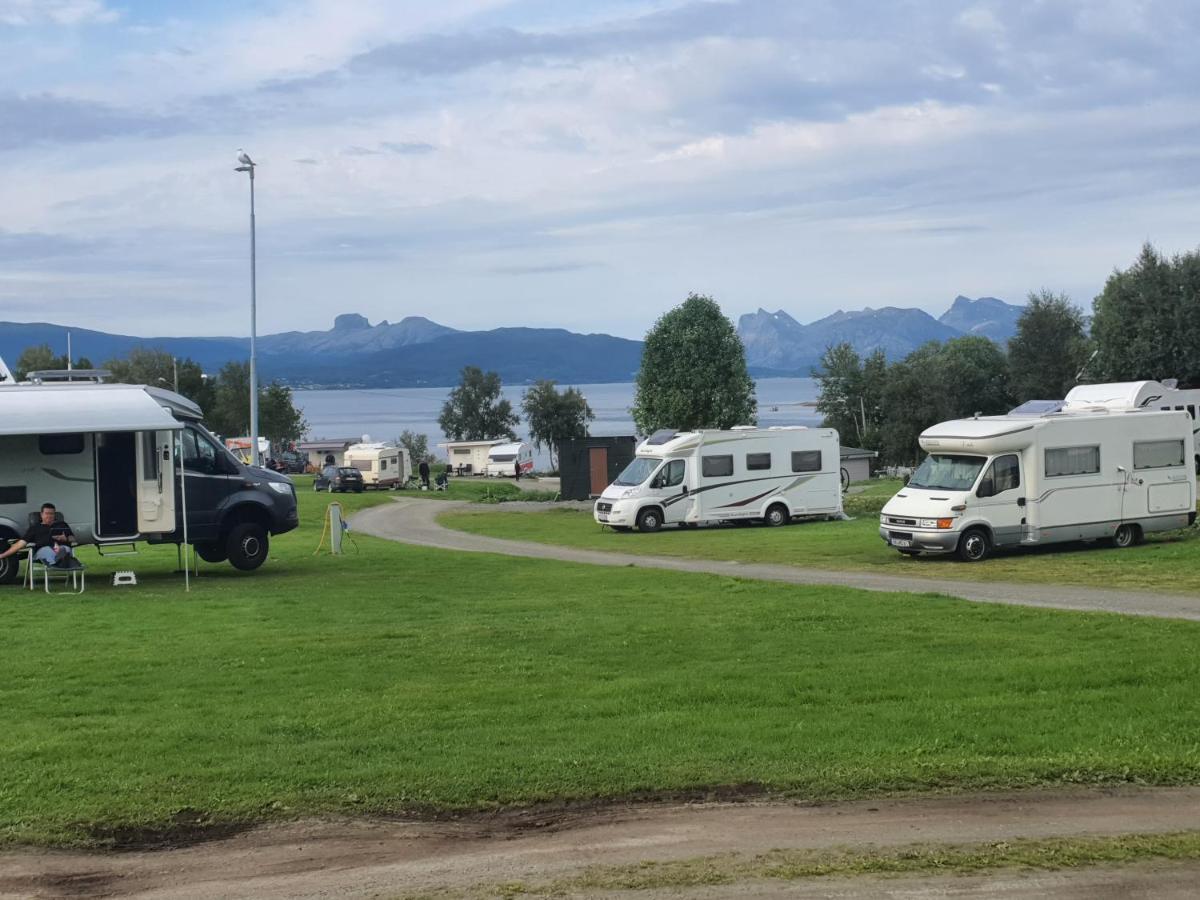 Camp Saltstraumen-Elvegard Hotel บูเดอ ภายนอก รูปภาพ
